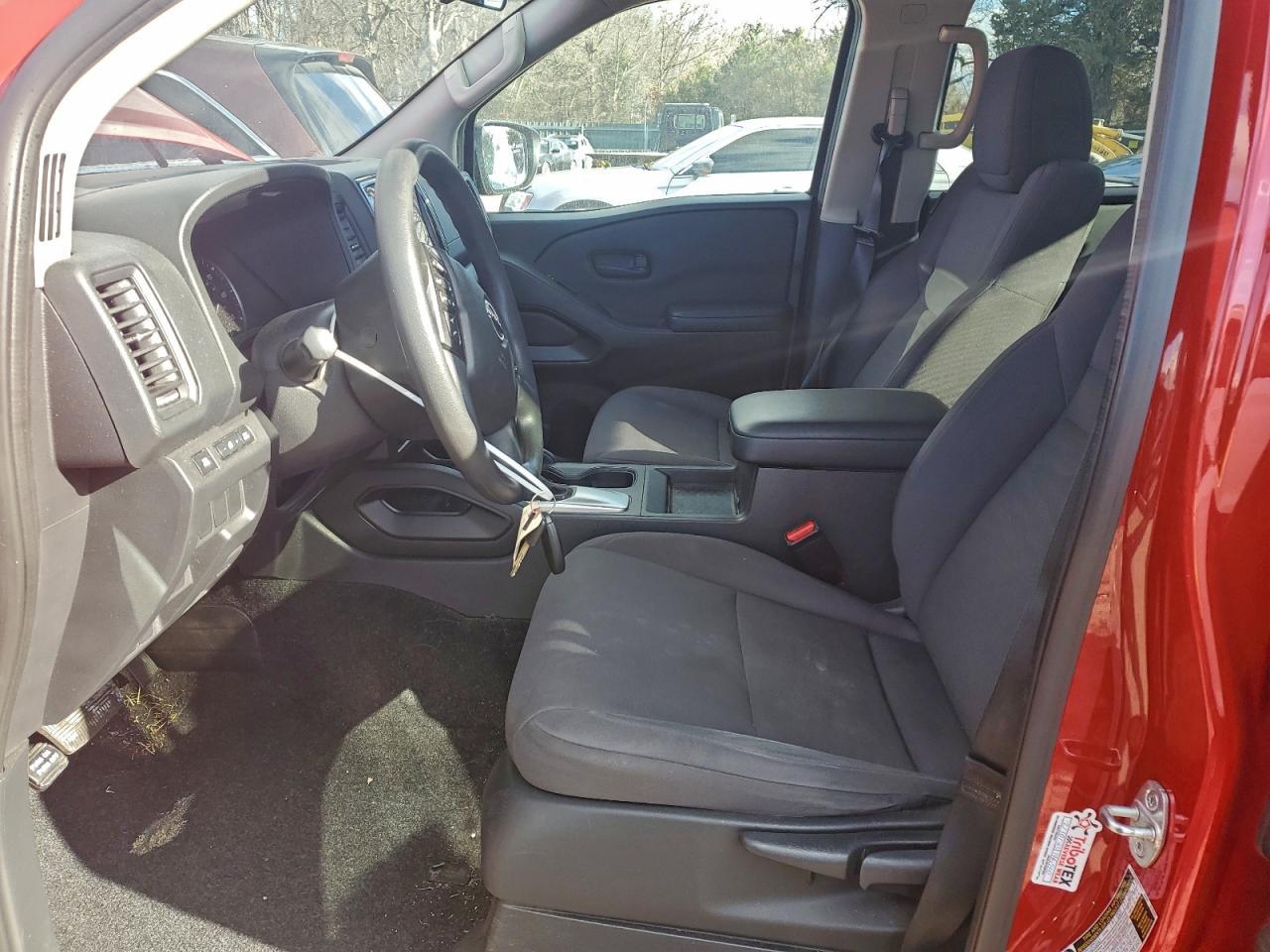 2022 NISSAN Frontier