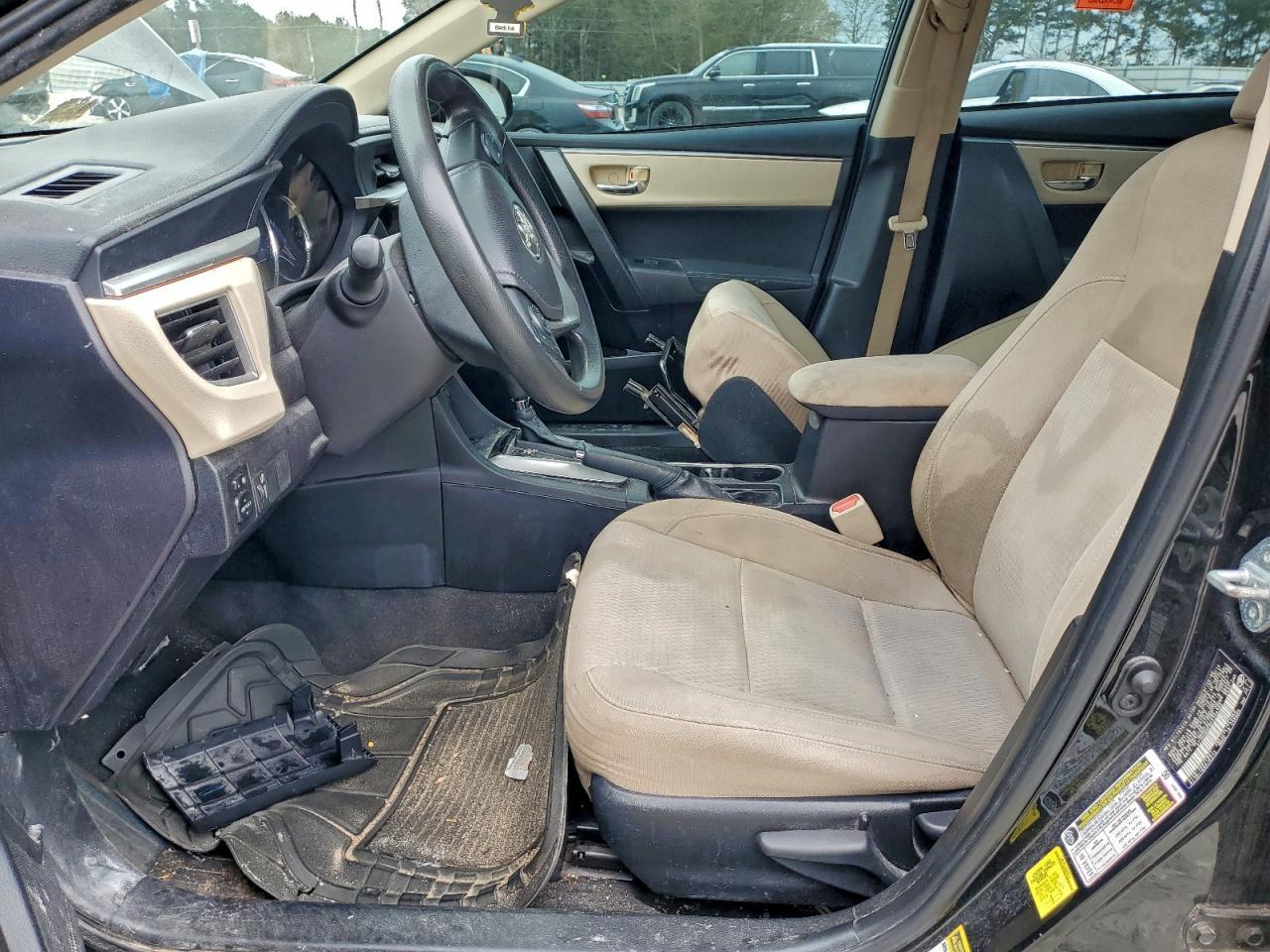 2015 TOYOTA COROLLA