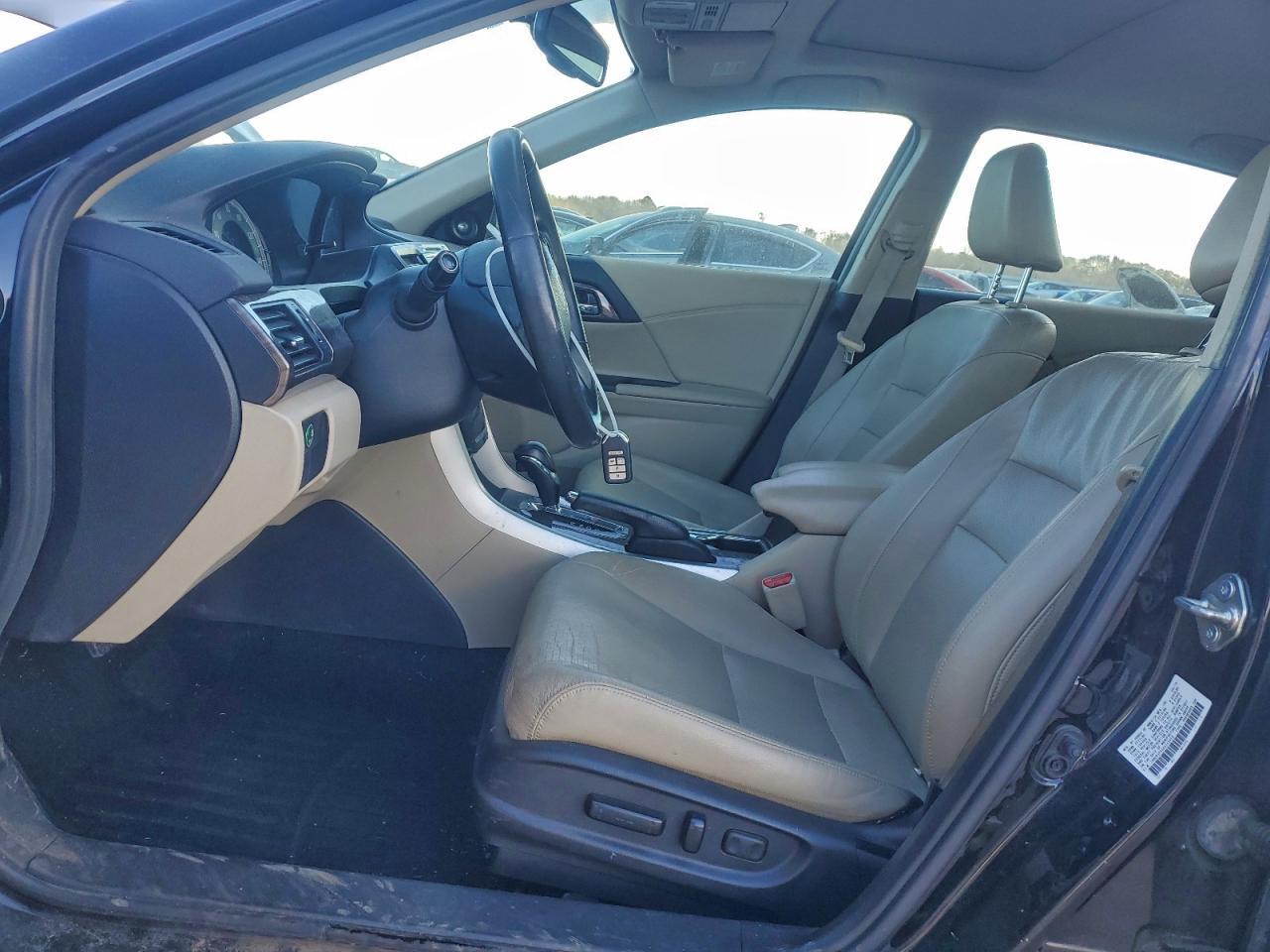 2016 HONDA ACCORD