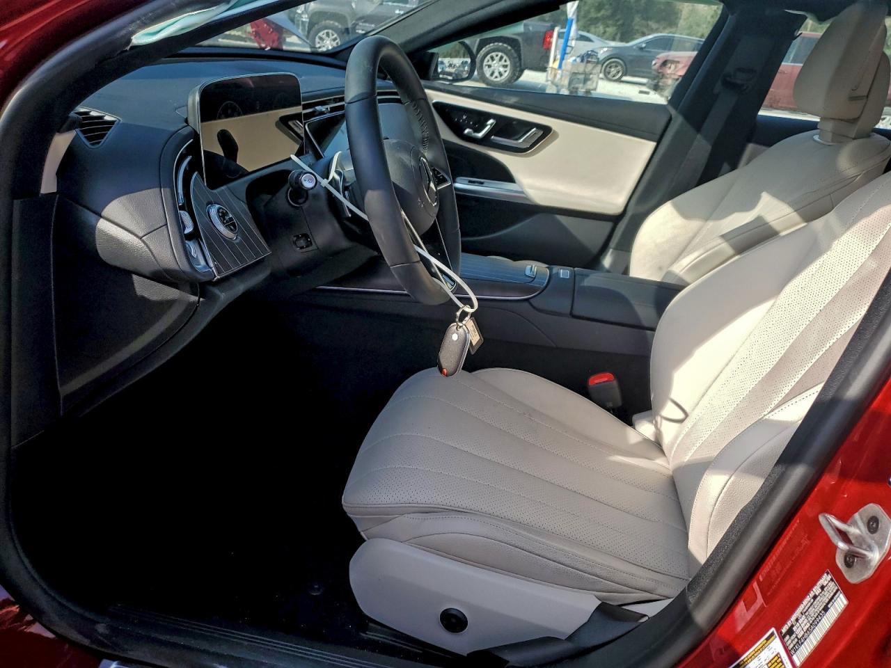 2025 MERCEDES-BENZ E-Class