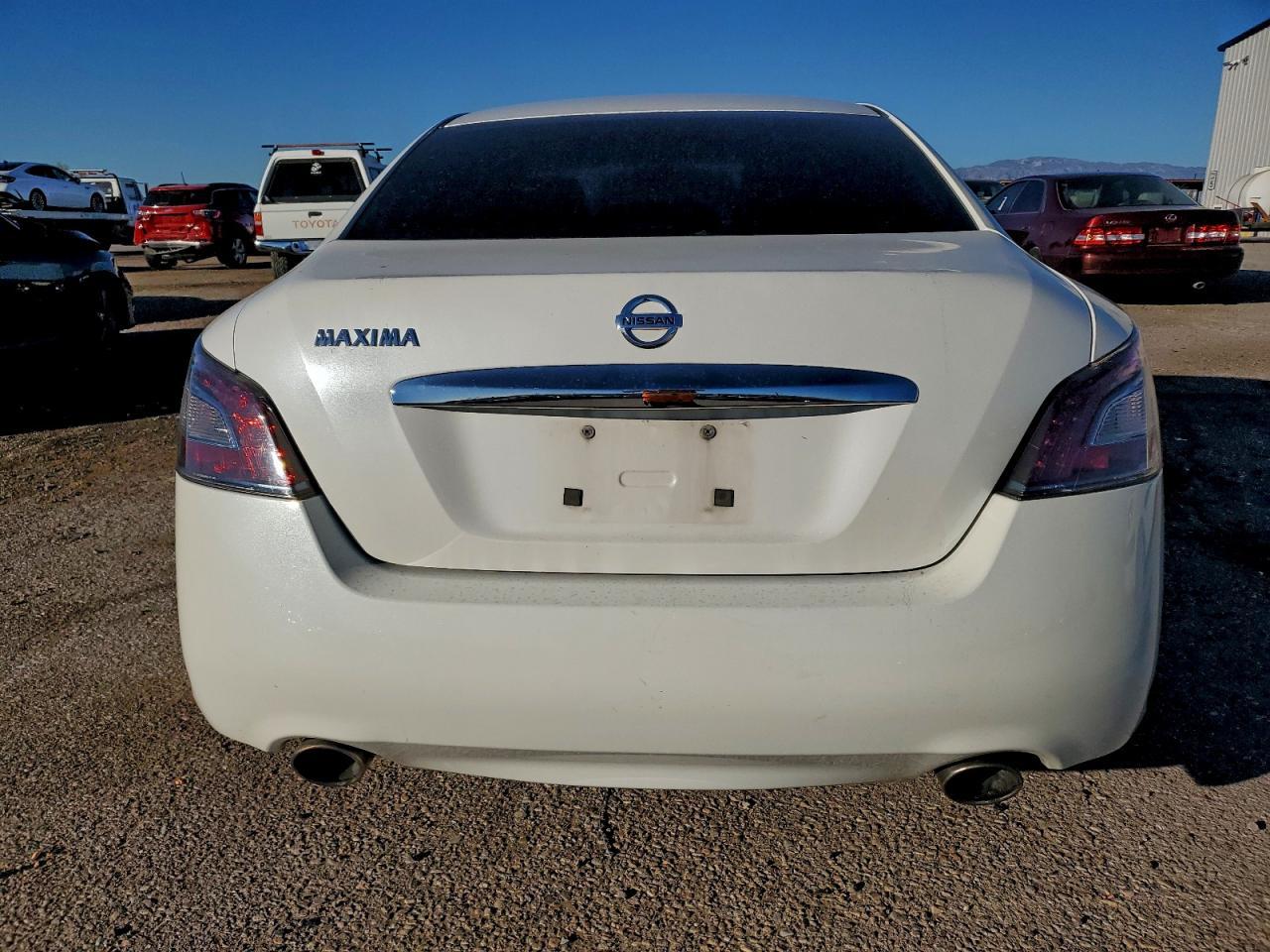 2014 NISSAN Maxima