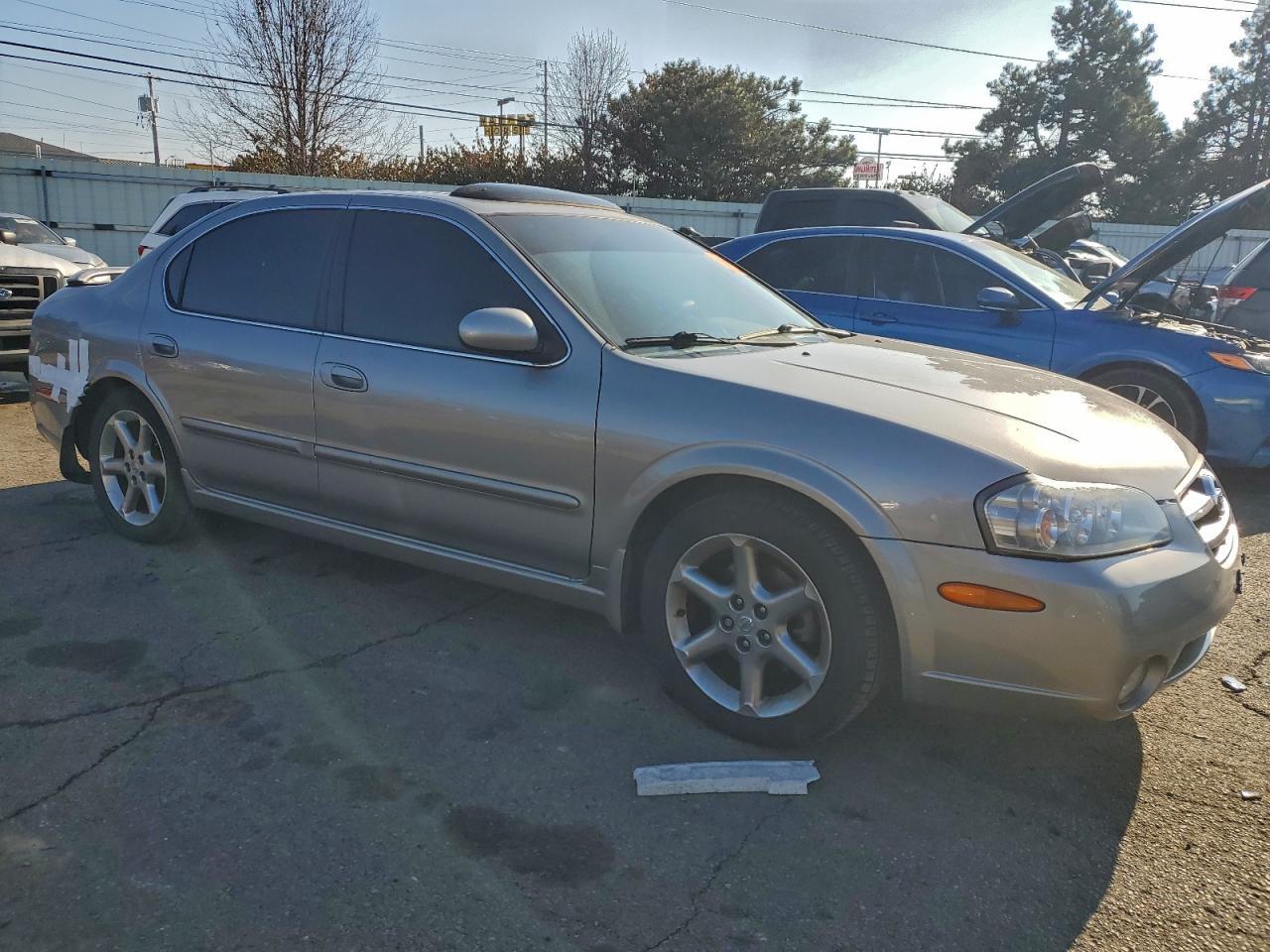 2003 NISSAN Maxima