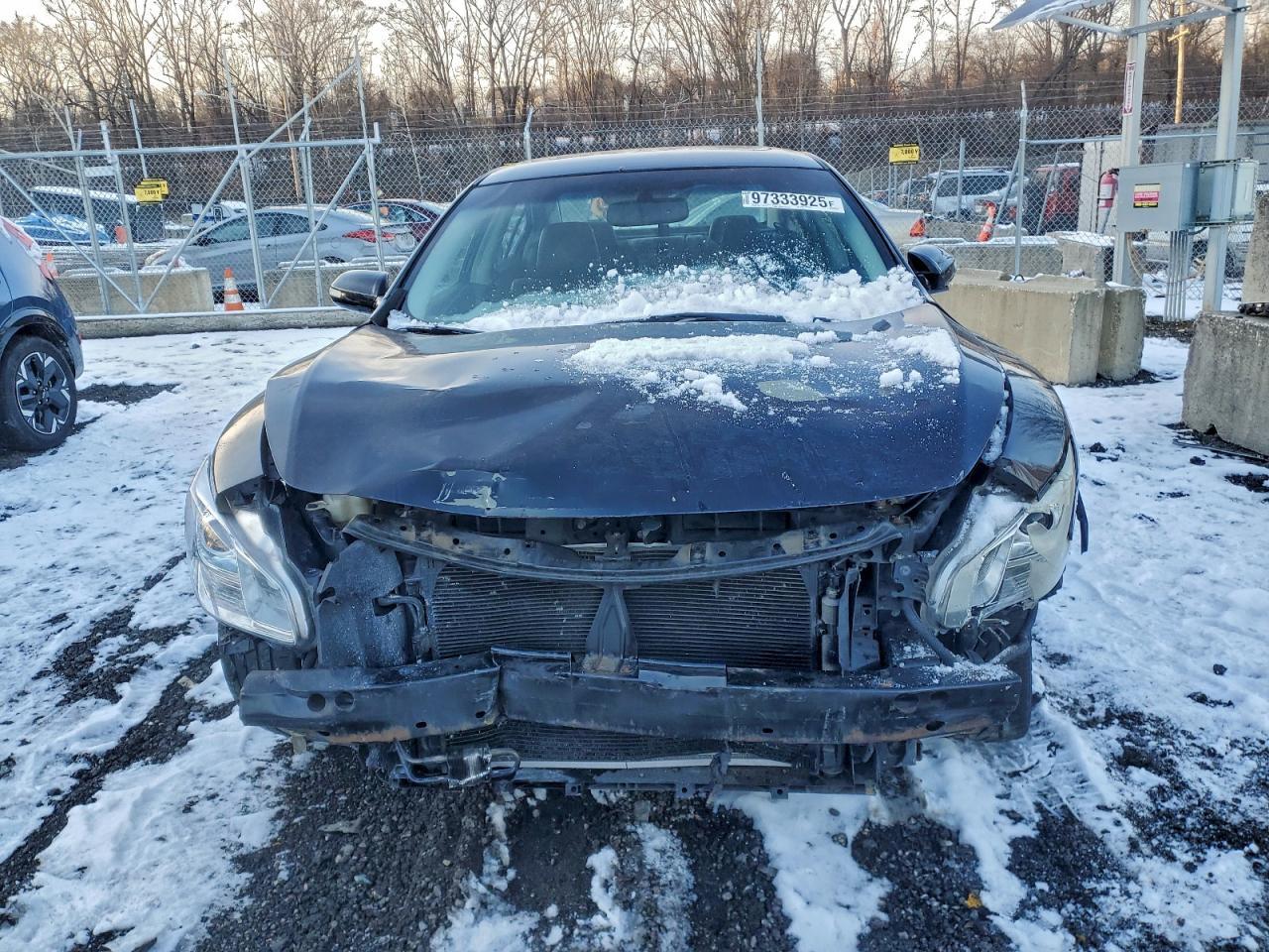 2012 NISSAN Maxima
