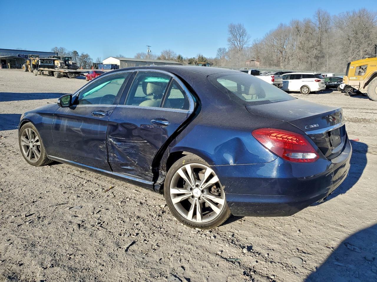 2015 MERCEDES-BENZ C-CLASS