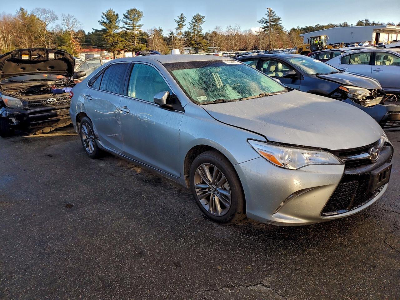 2016 TOYOTA CAMRY