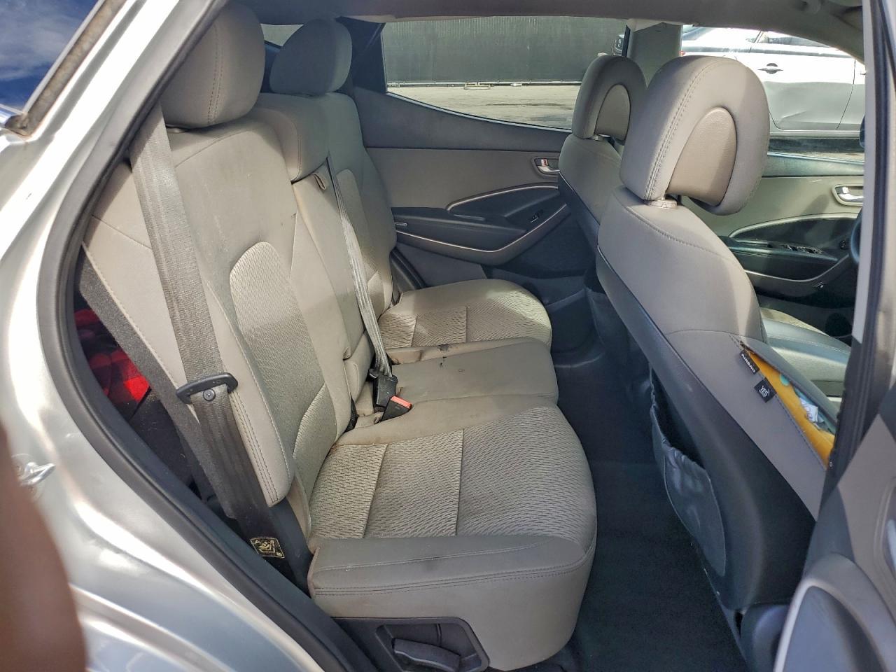 2016 HYUNDAI SANTA FE