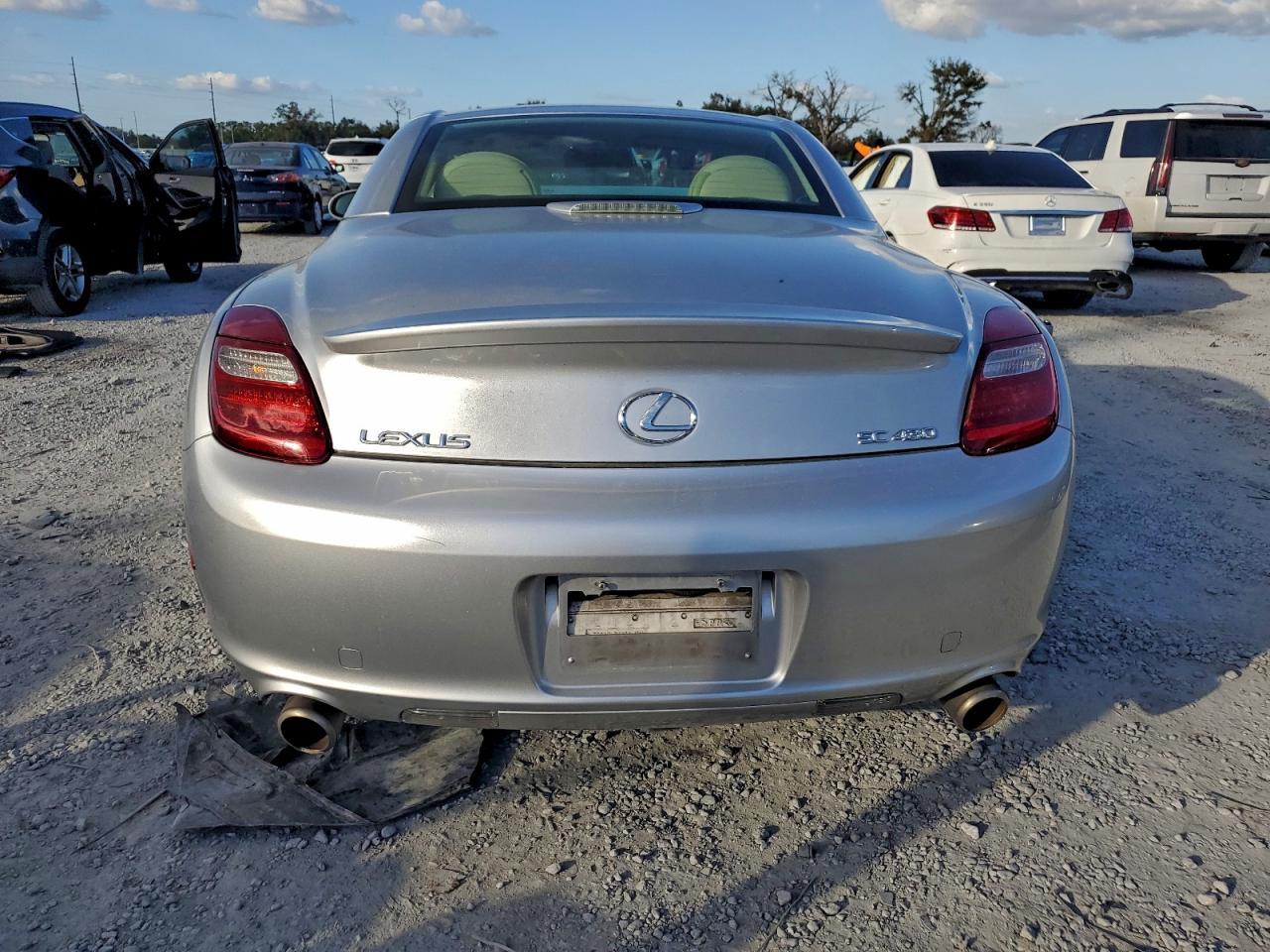 2006 LEXUS SC 430