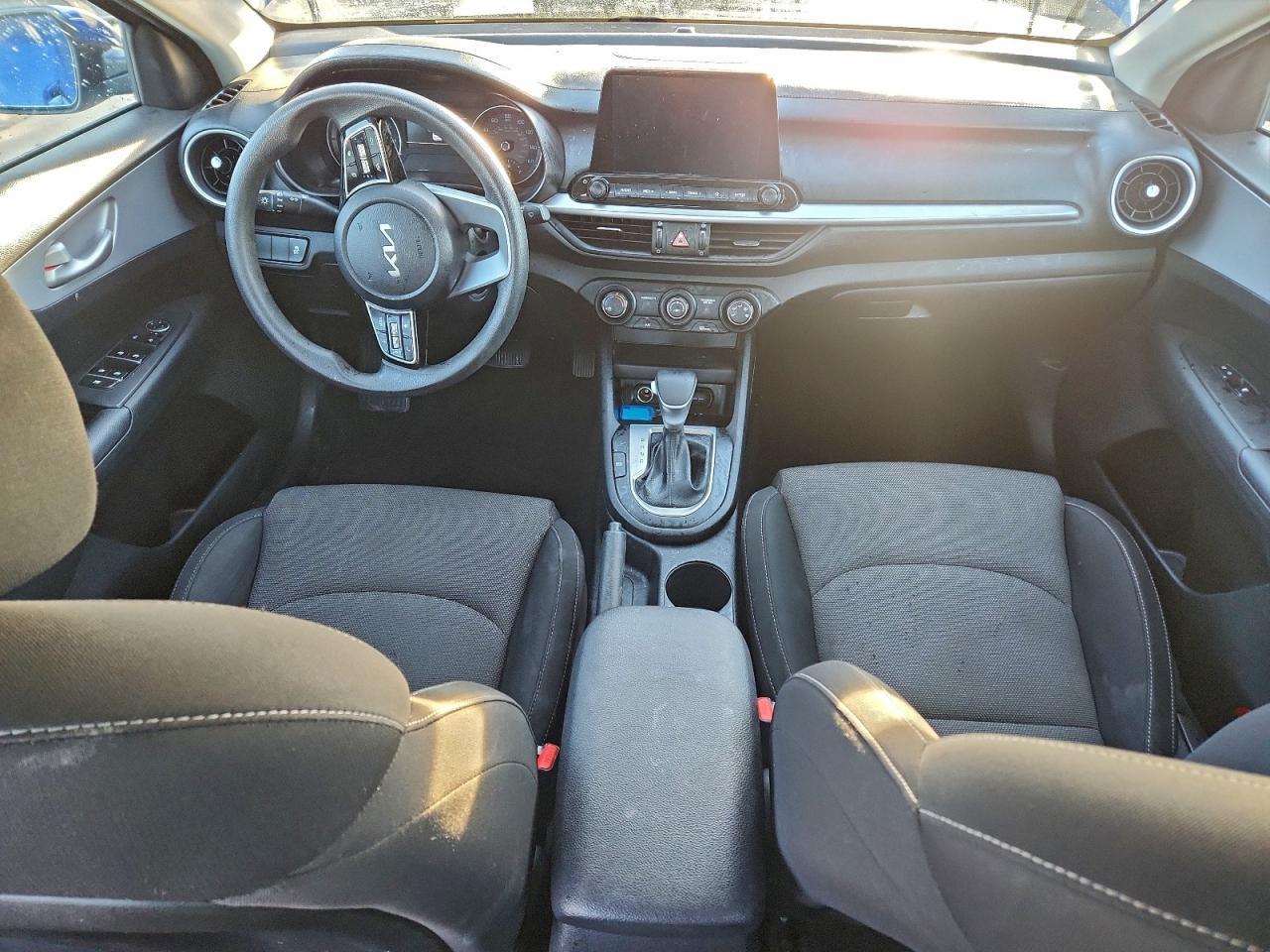2023 KIA FORTE