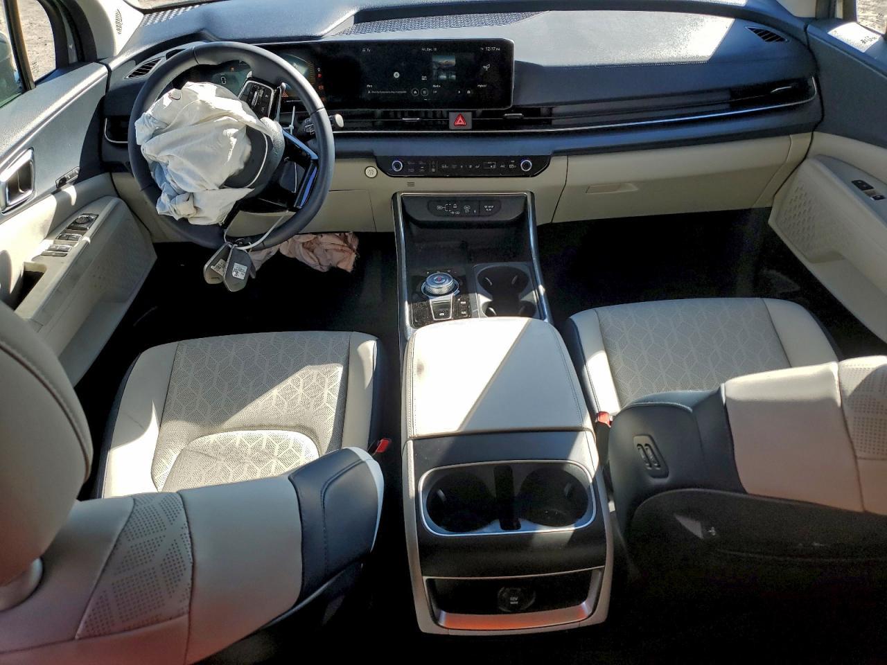 2026 KIA Carnival