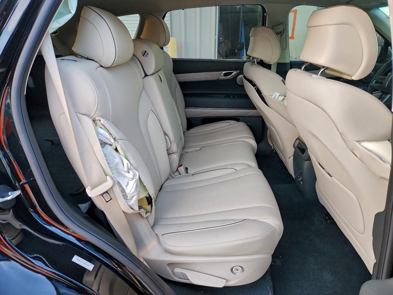 2025 GENESIS GV80