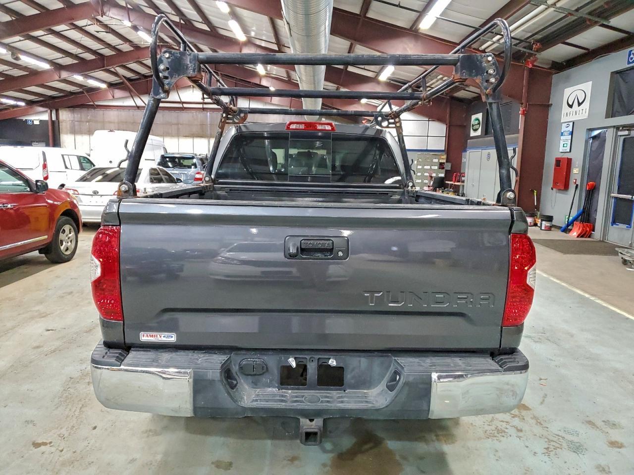 2016 TOYOTA TUNDRA