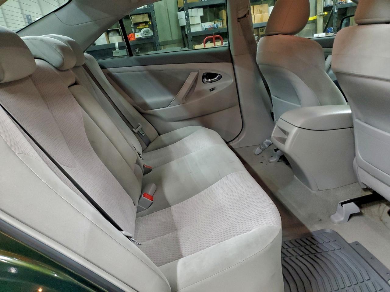 2011 TOYOTA CAMRY