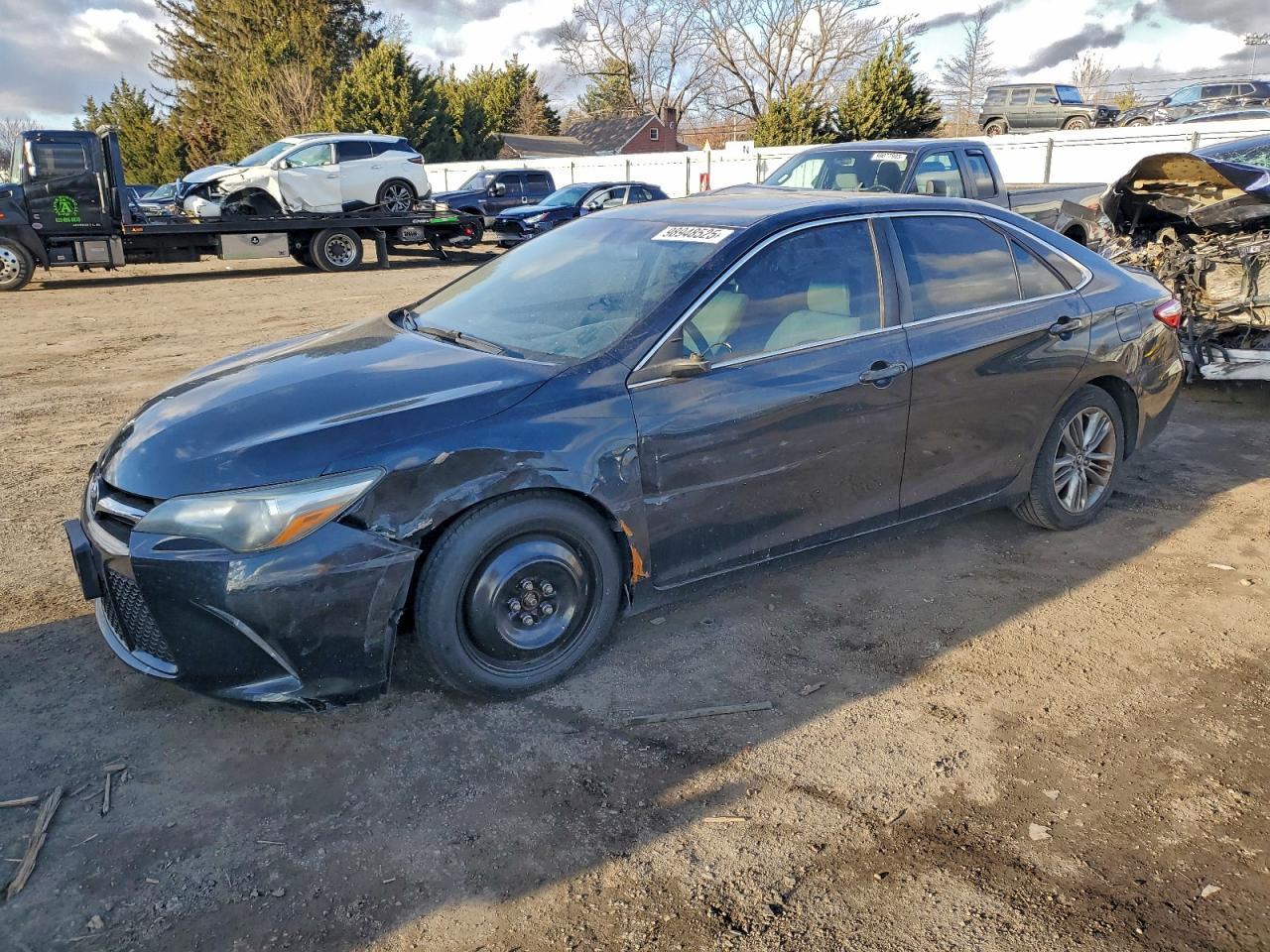 2017 TOYOTA CAMRY