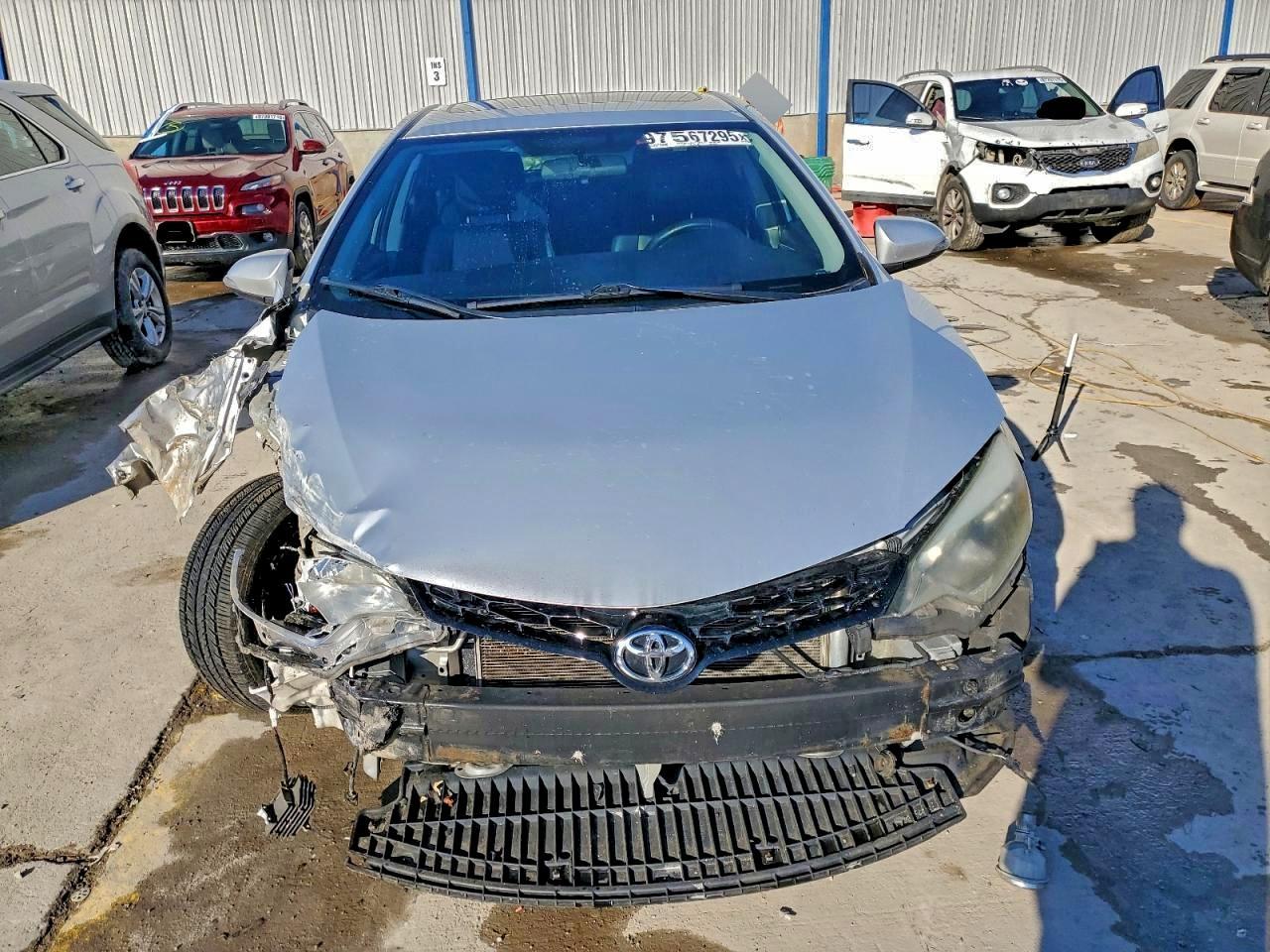 2015 TOYOTA COROLLA