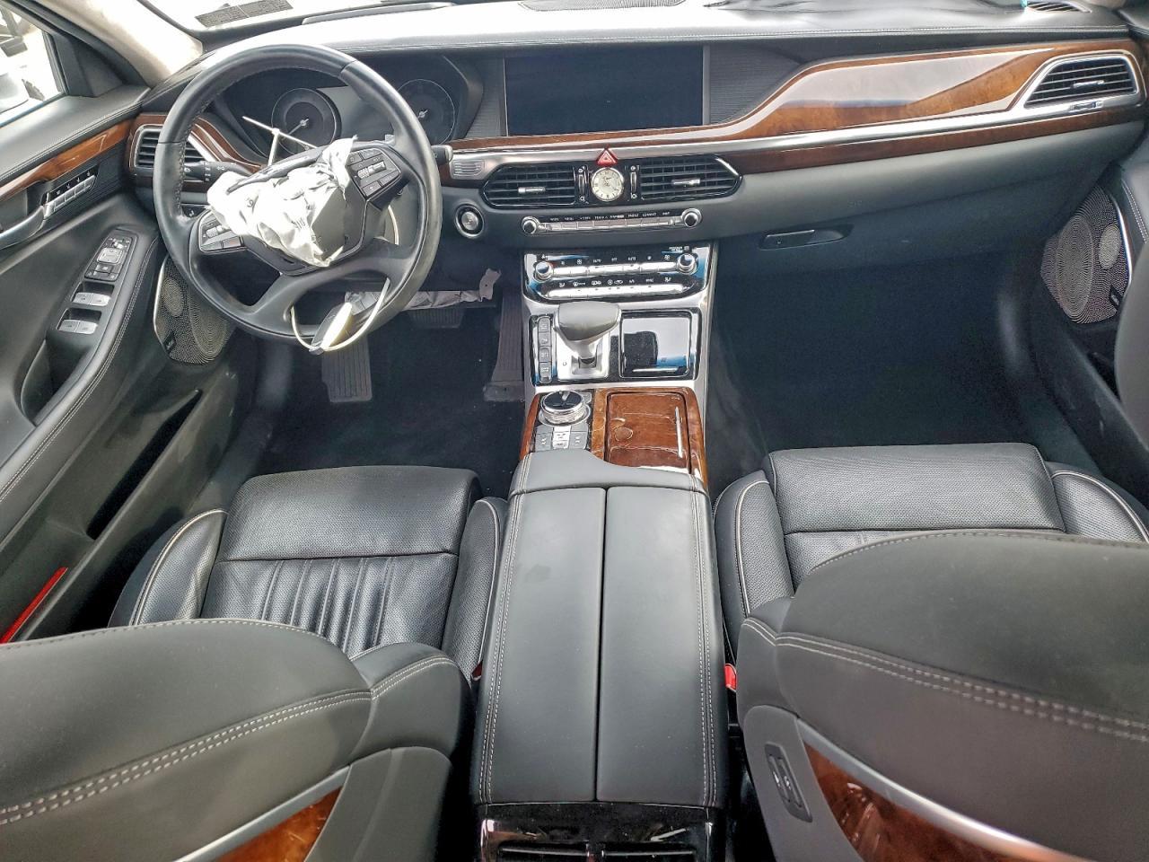 2019 GENESIS G90