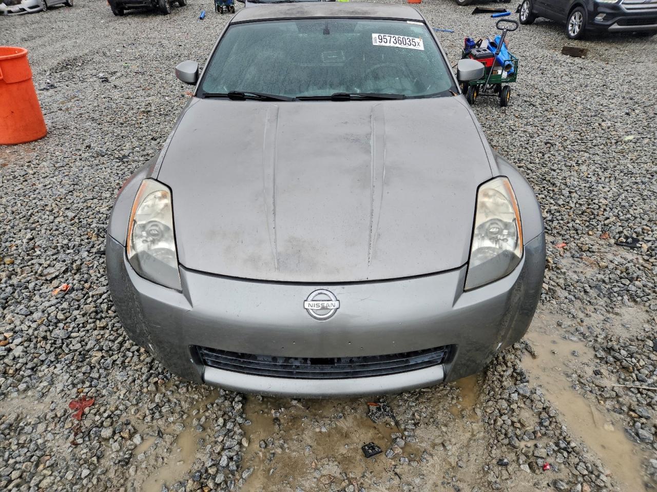 2003 NISSAN Z