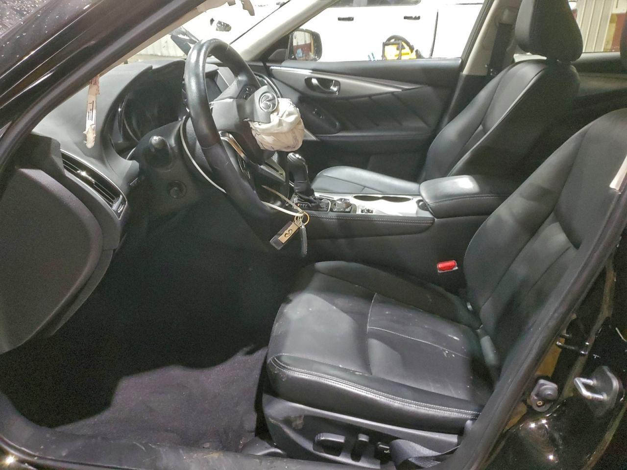 2022 INFINITI Q50