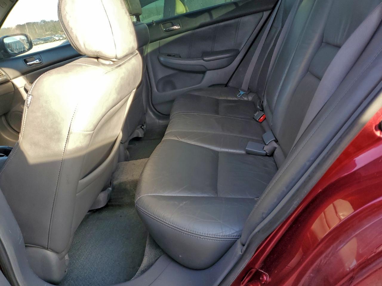2004 HONDA ACCORD