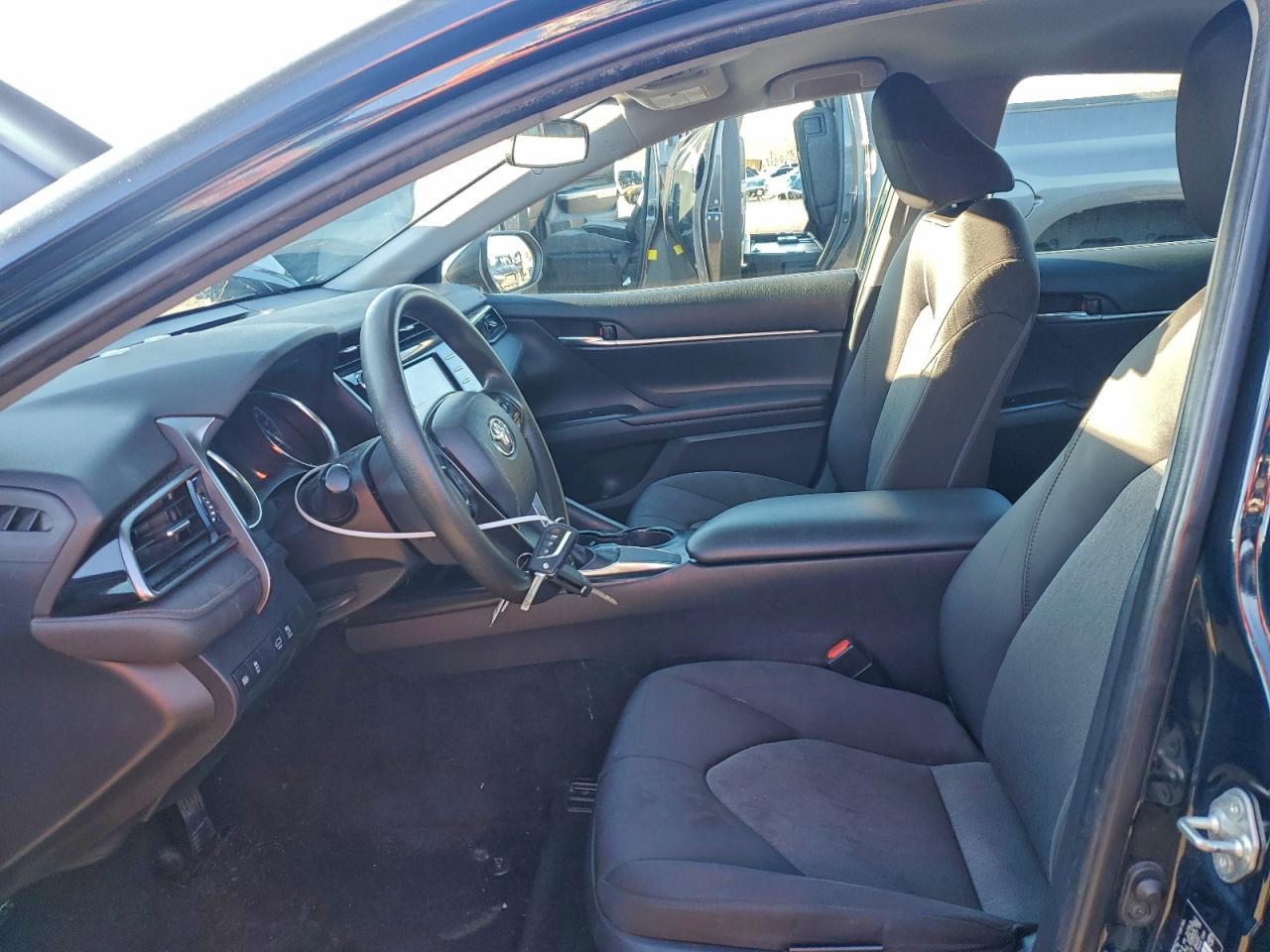 2019 TOYOTA CAMRY