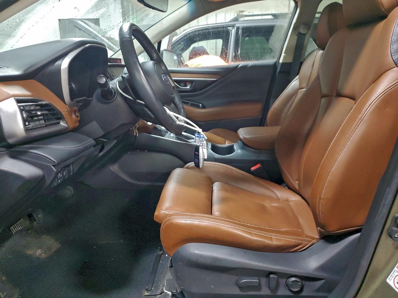 2020 SUBARU Outback