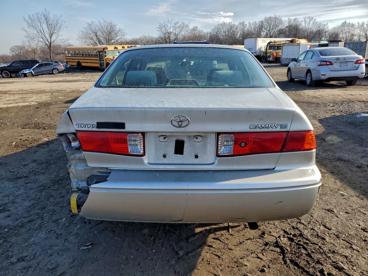 2000 TOYOTA CAMRY