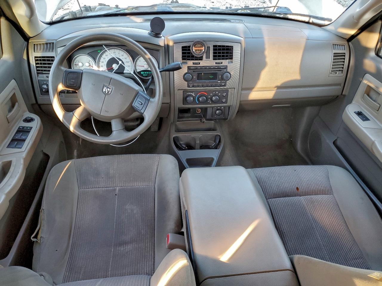 2007 DODGE Dakota