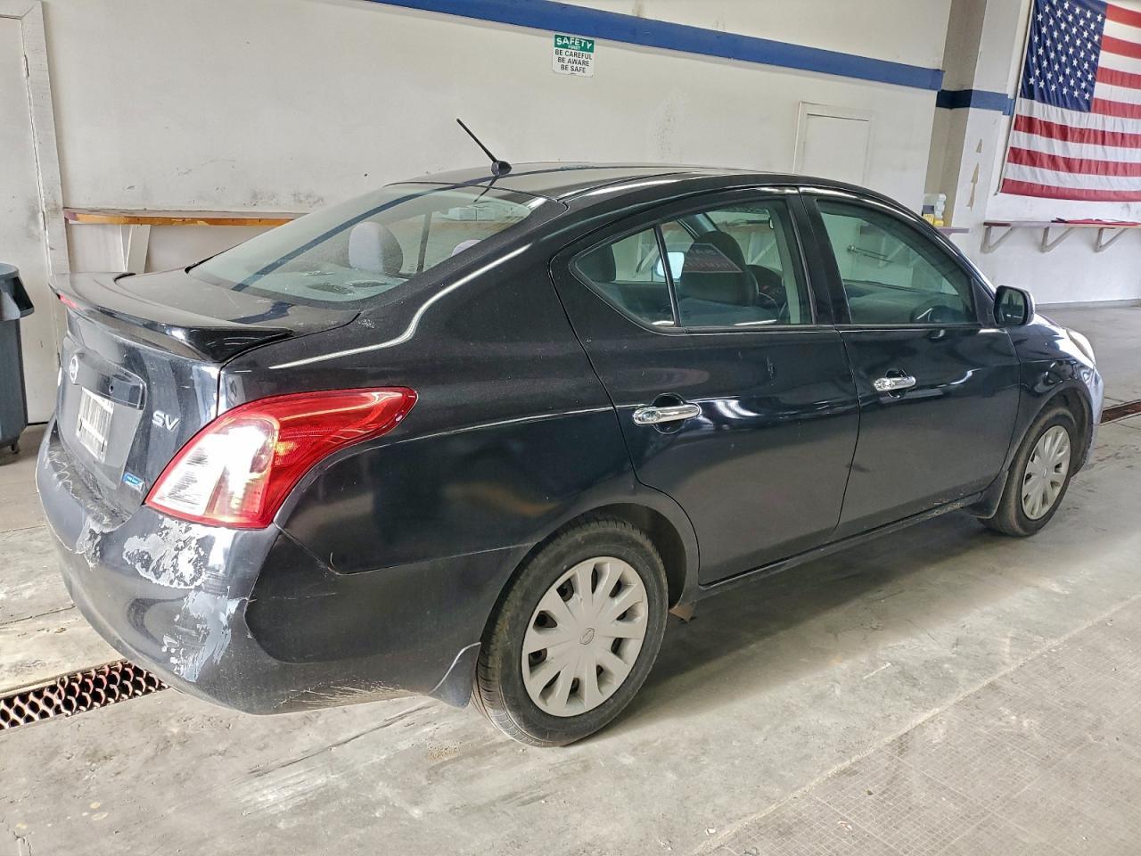 2014 NISSAN VERSA