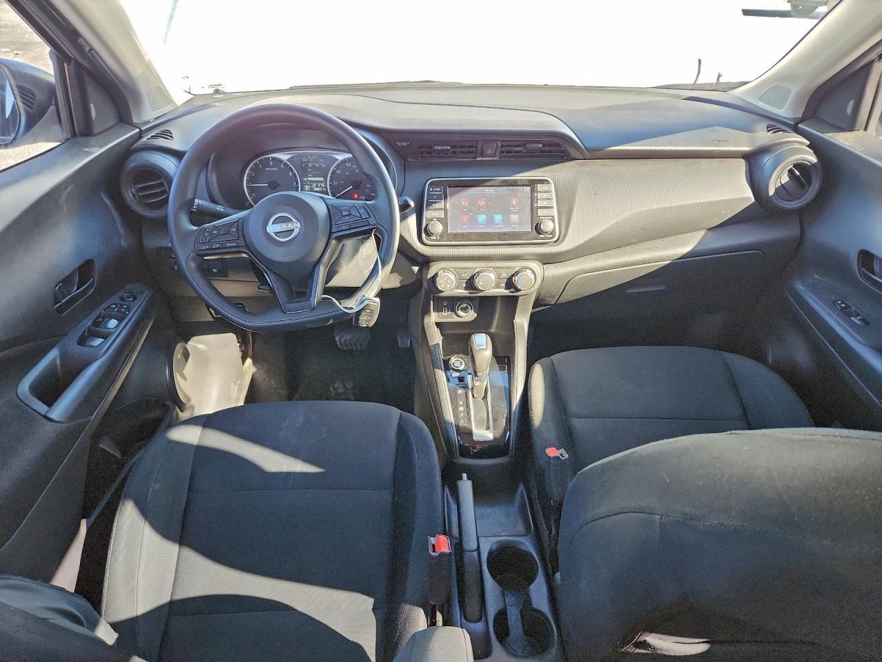 2024 NISSAN KICKS
