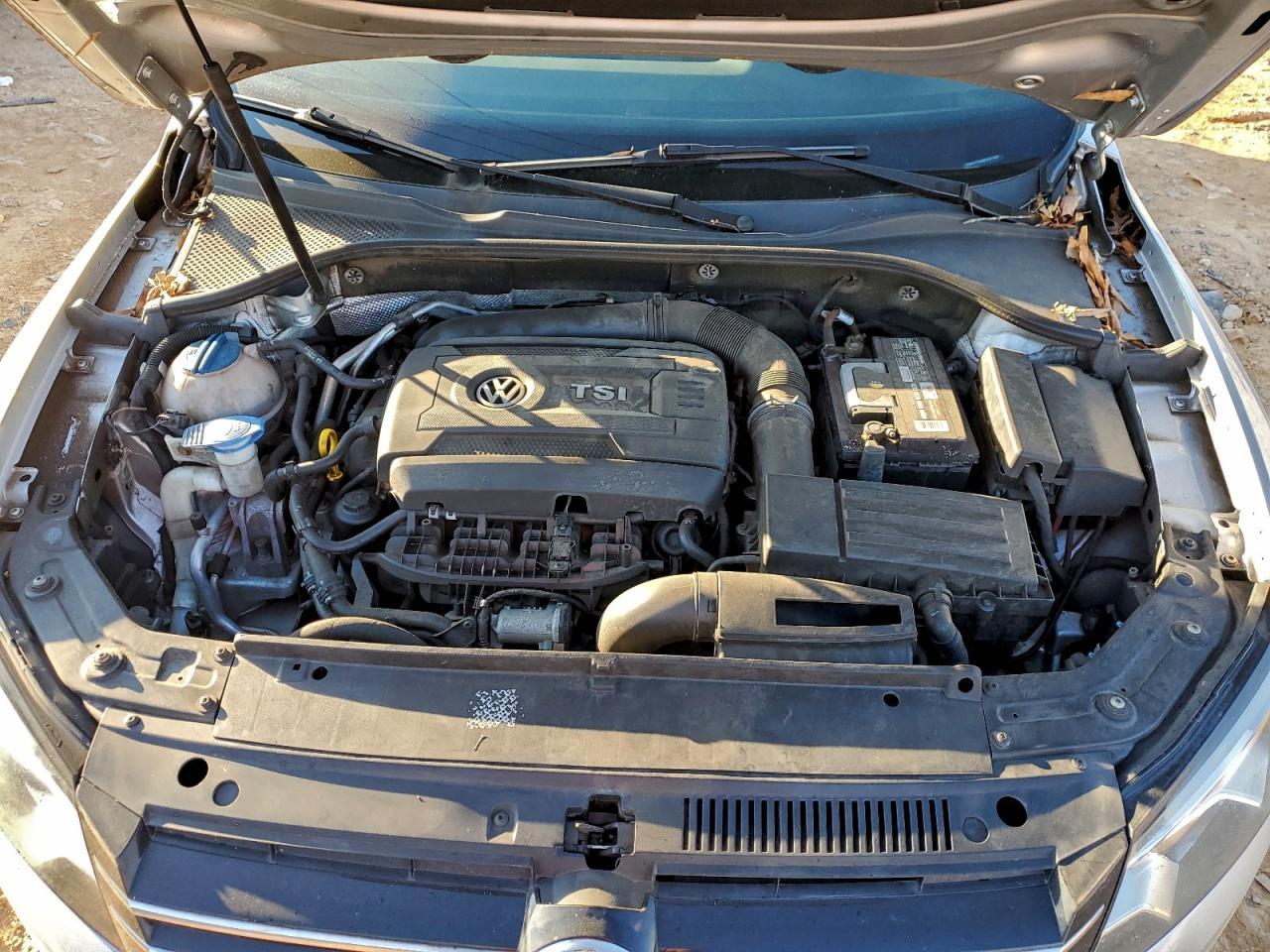 2014 VOLKSWAGEN Passat