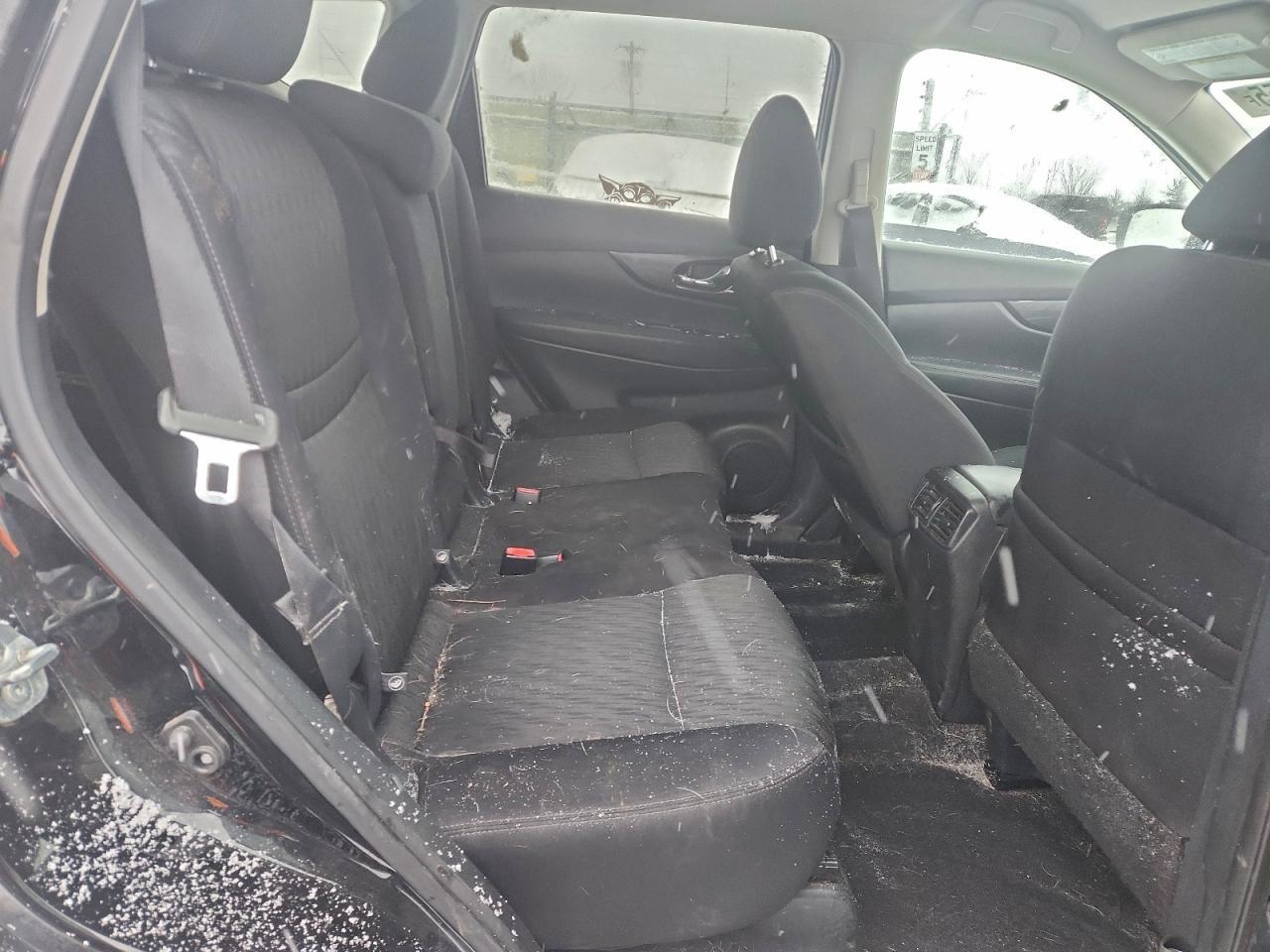 2017 NISSAN ROGUE