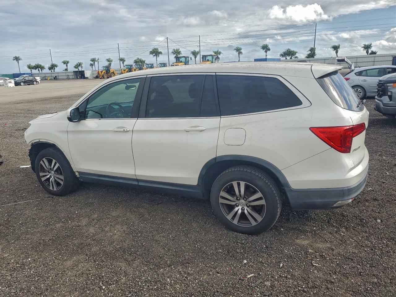 2016 HONDA PILOT