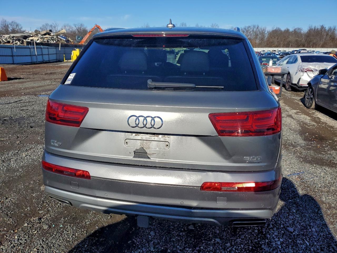 2017 AUDI Q7
