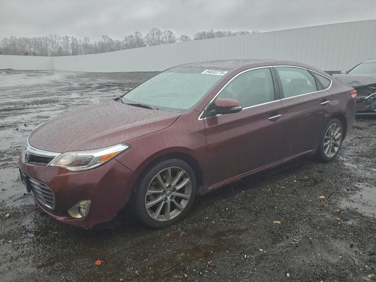 2015 TOYOTA Avalon