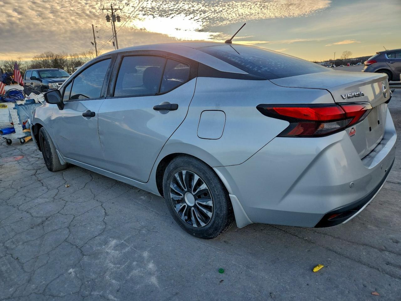 2020 NISSAN VERSA