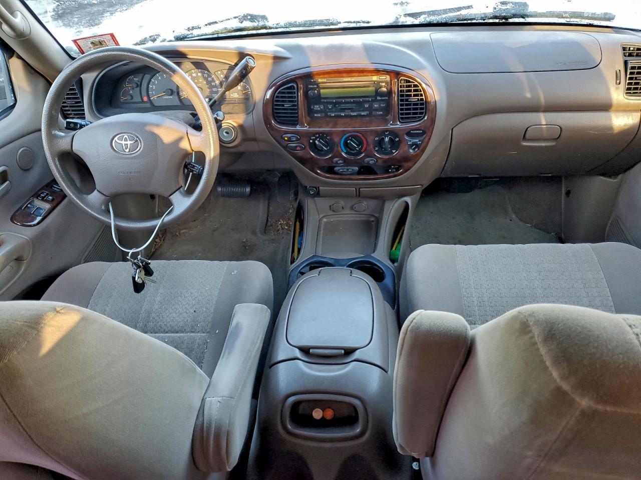 2004 TOYOTA TUNDRA