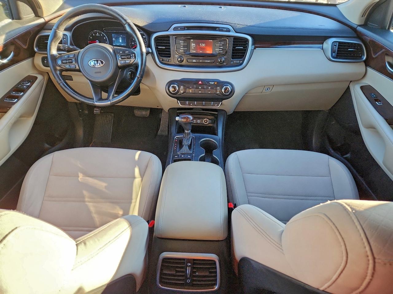 2016 KIA SORENTO