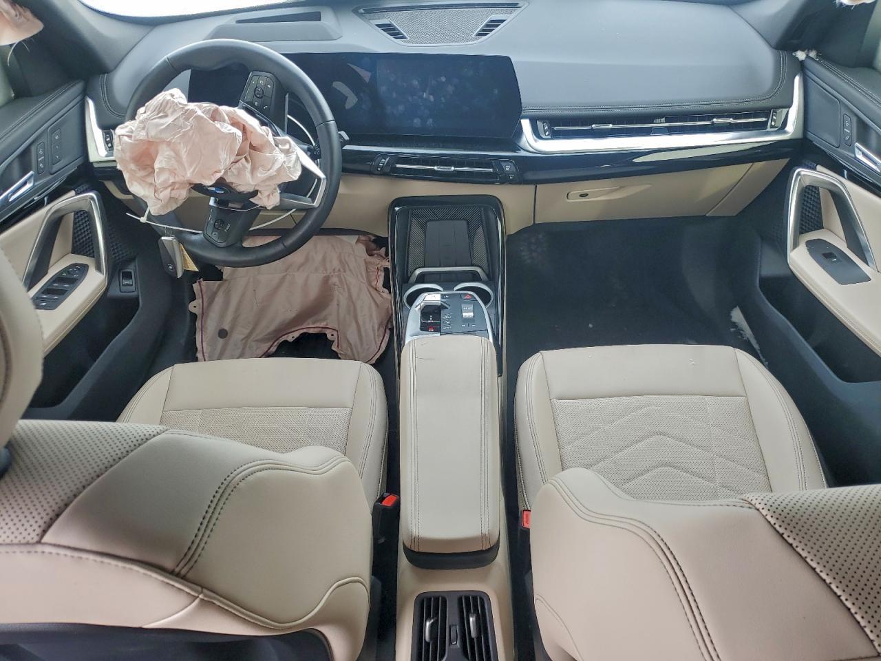 2025 BMW X1