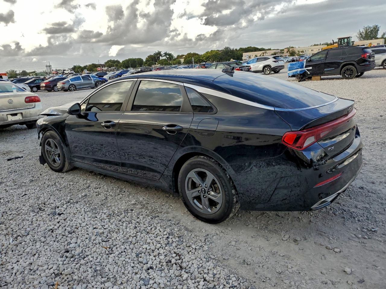 2021 KIA K5