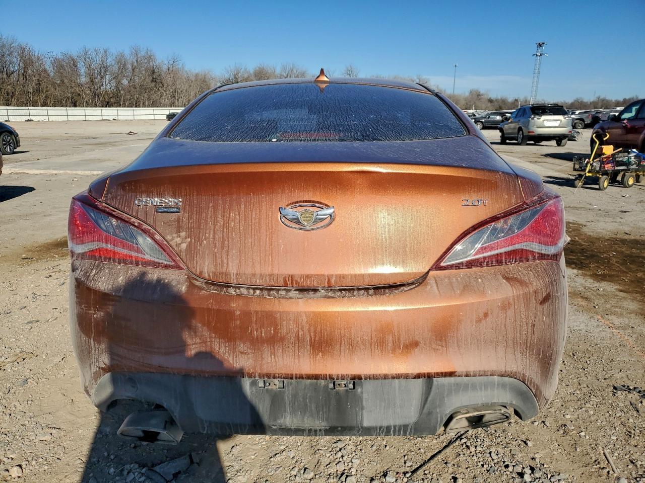 2013 HYUNDAI GENESIS