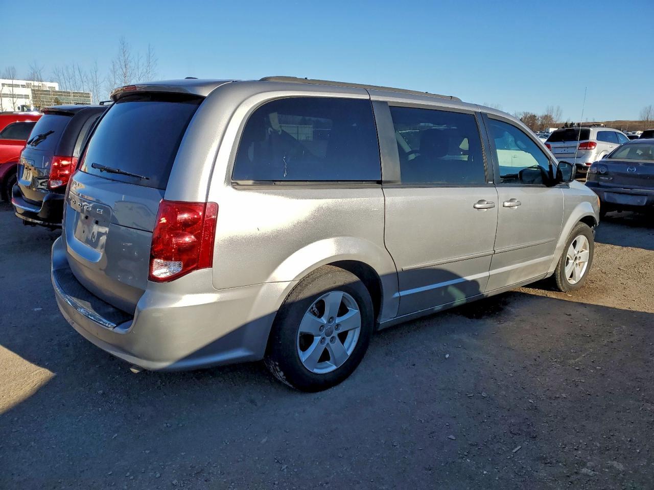 2013 DODGE GRAND CARAVAN