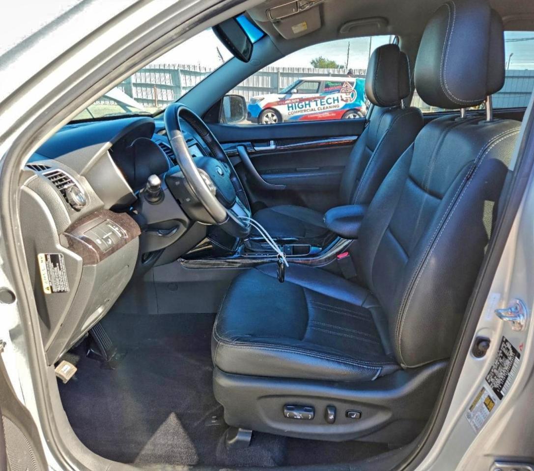 2014 KIA SORENTO