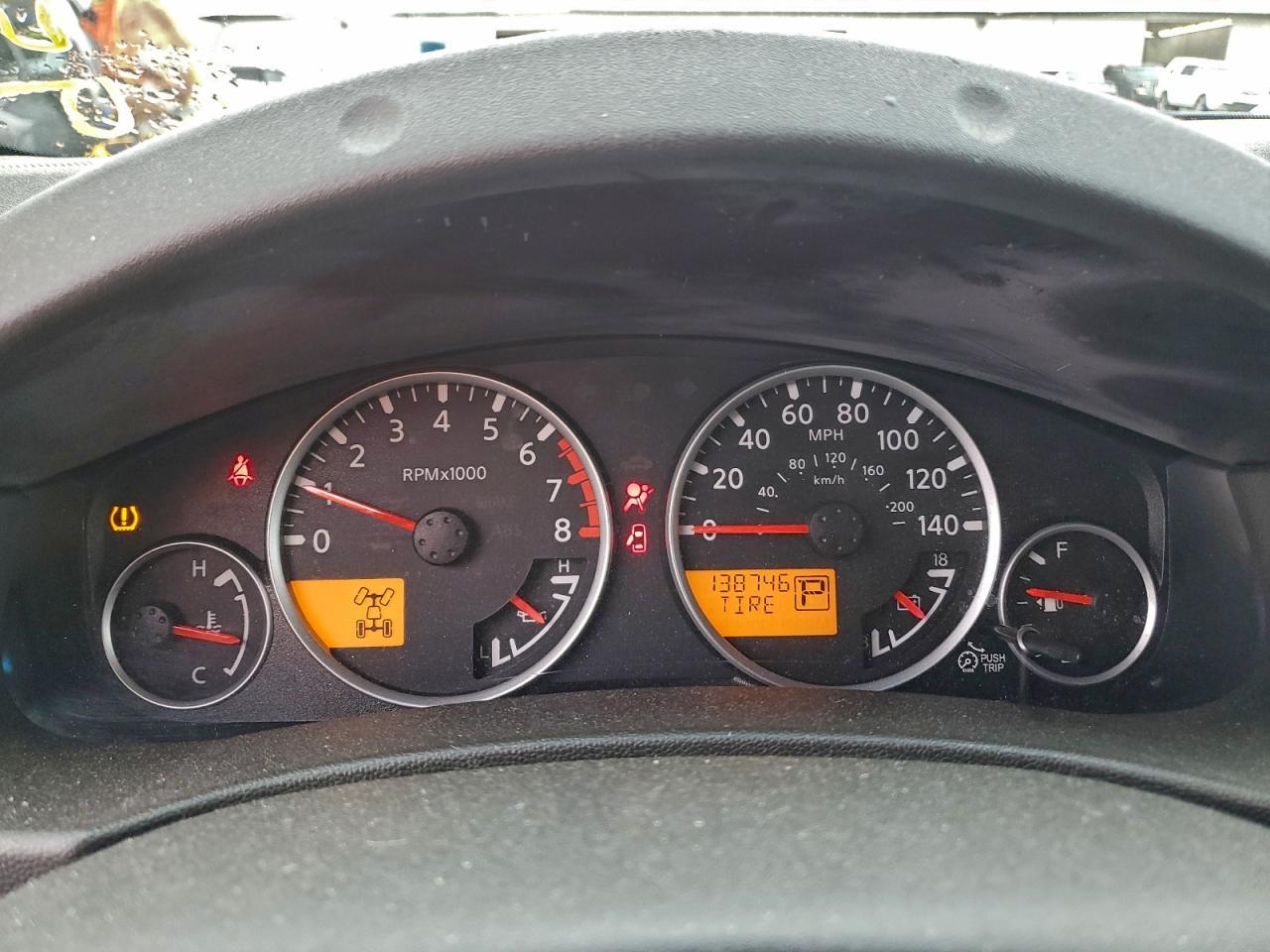 2012 NISSAN PATHFINDER