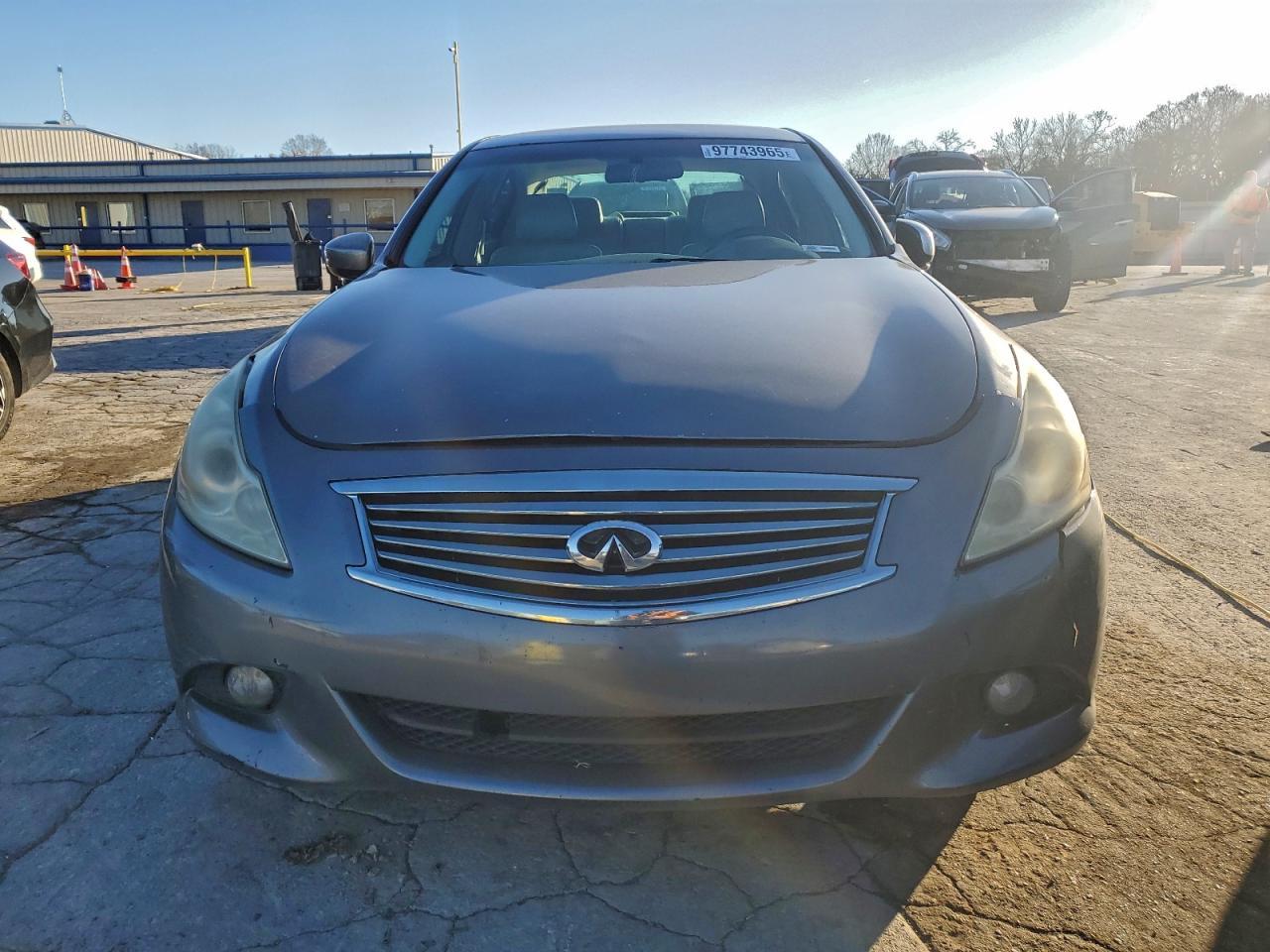 2012 INFINITI G25