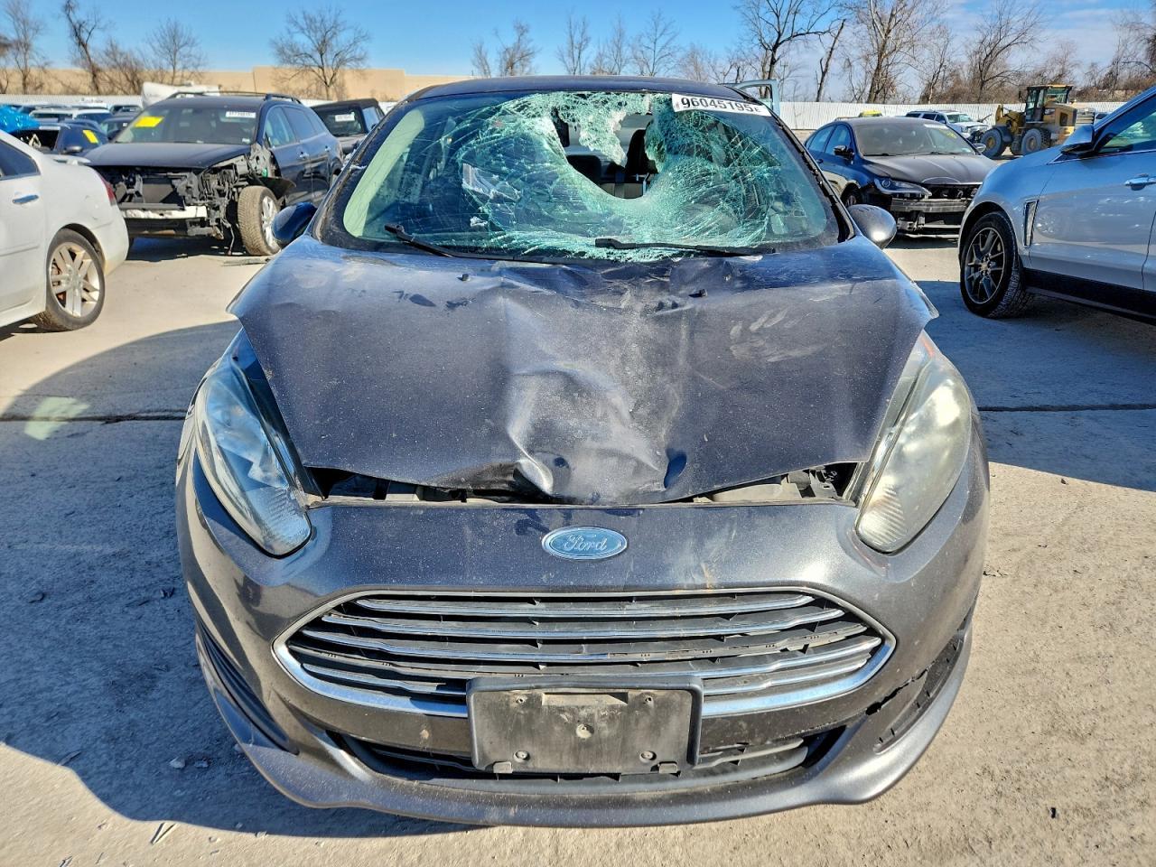 2016 FORD Fiesta