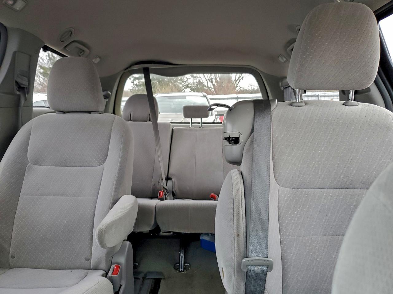 2017 TOYOTA SIENNA
