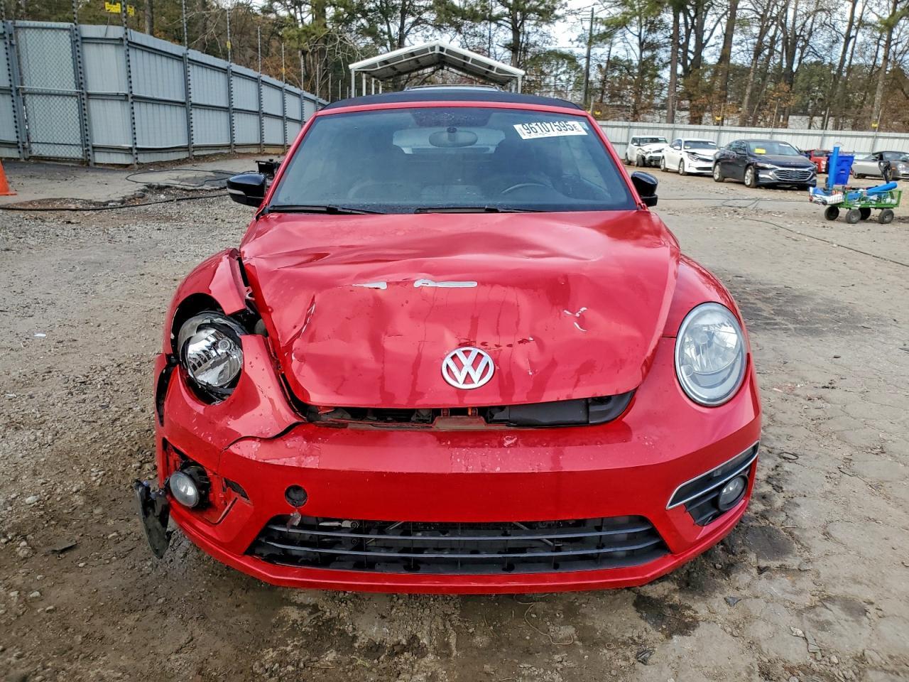2013 VOLKSWAGEN Beetle