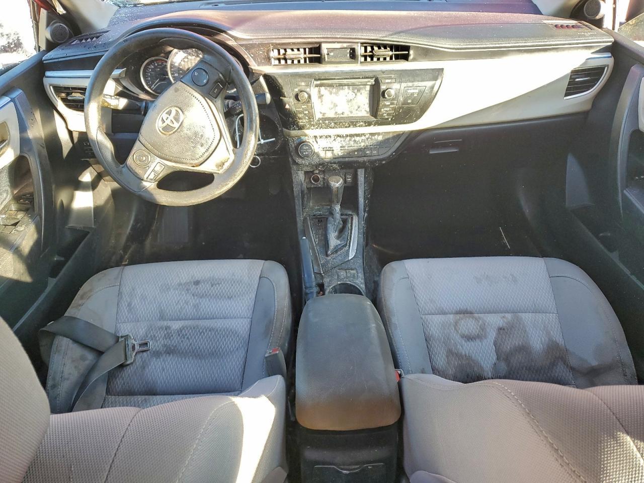 2015 TOYOTA COROLLA