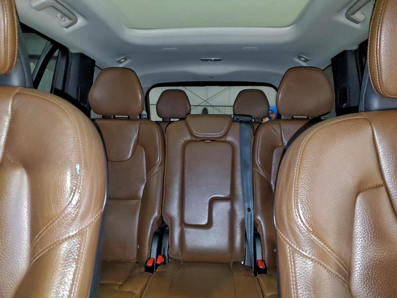 2019 VOLVO XC90