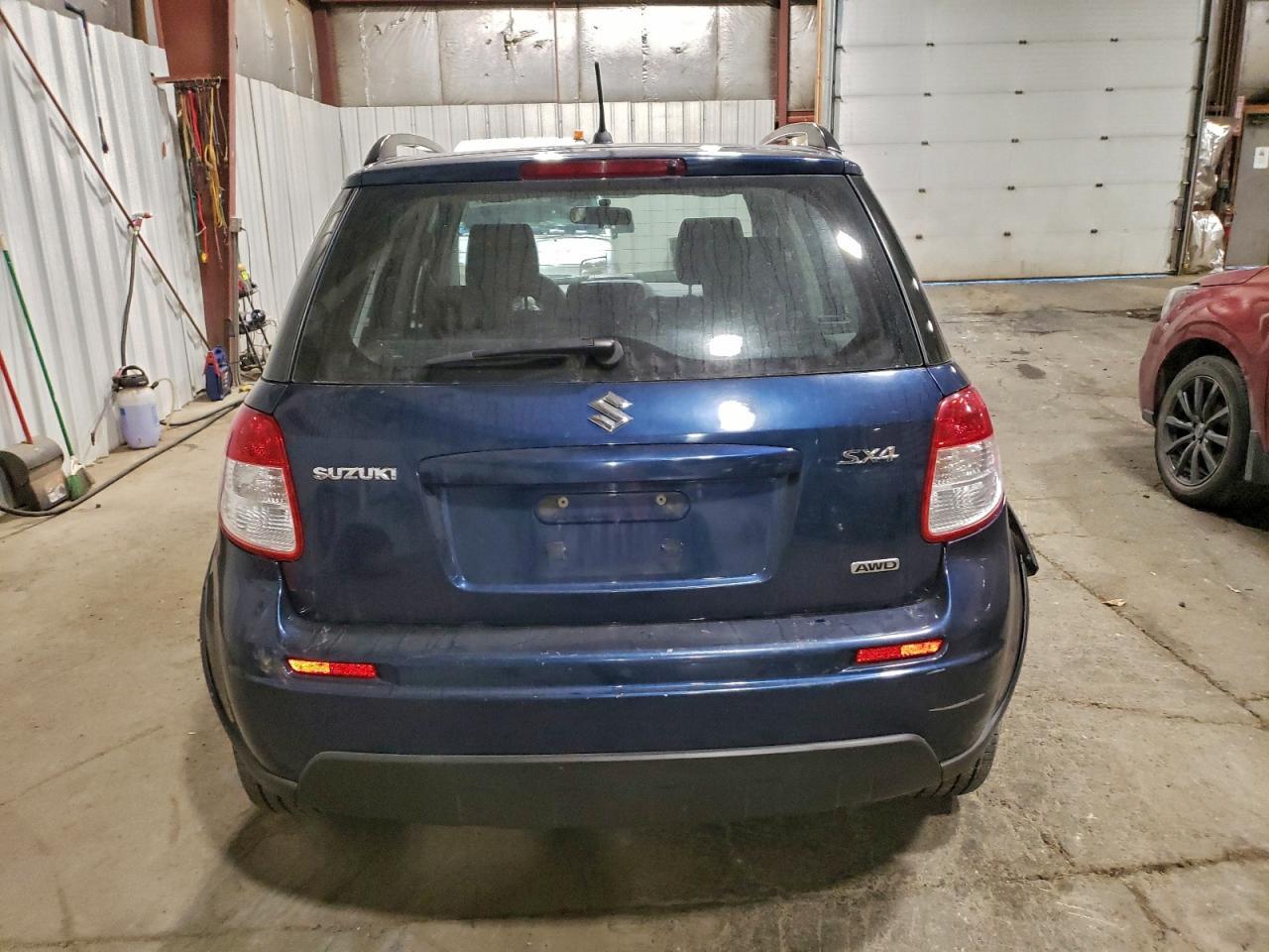 2010 SUZUKI SX4