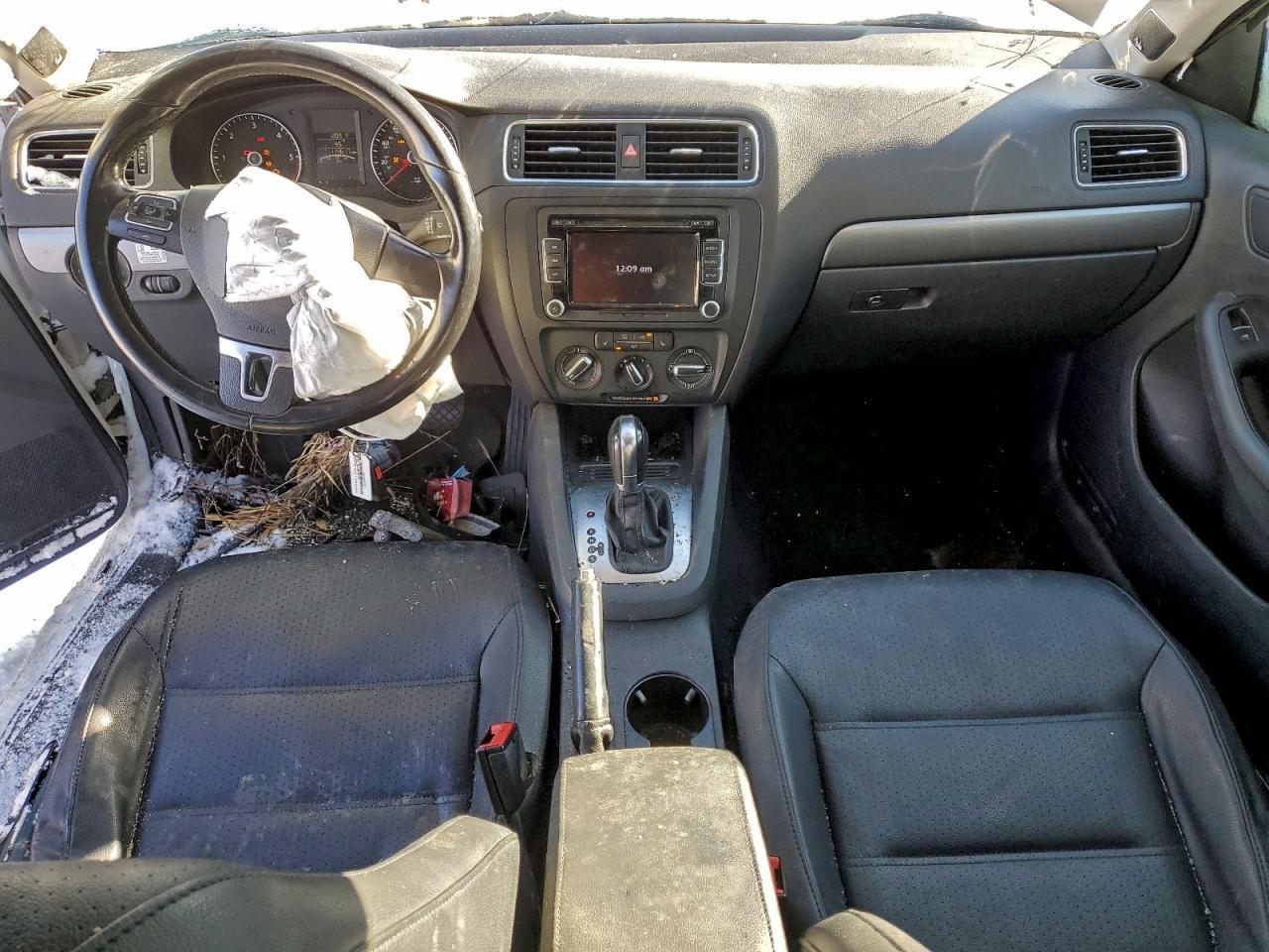 2014 VOLKSWAGEN JETTA